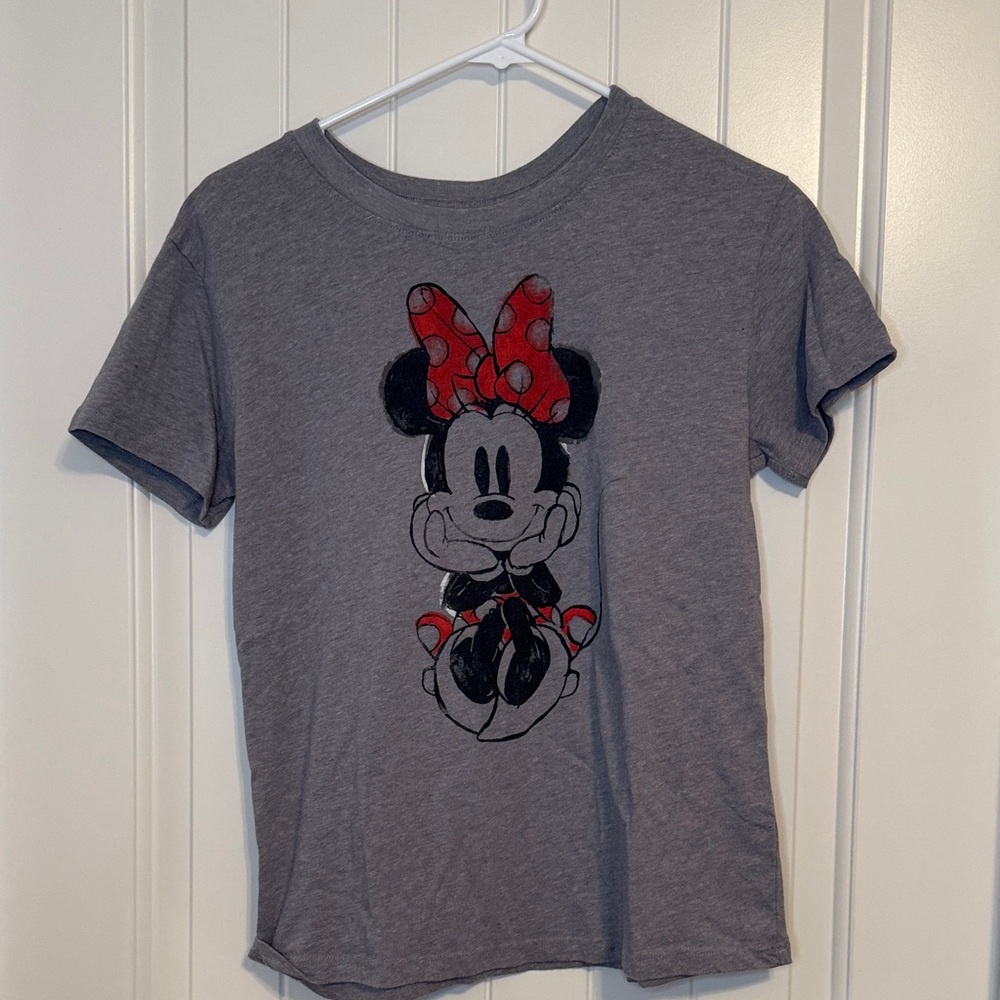 Women’s Gray Disney Minnie Mouse Shirt Size M